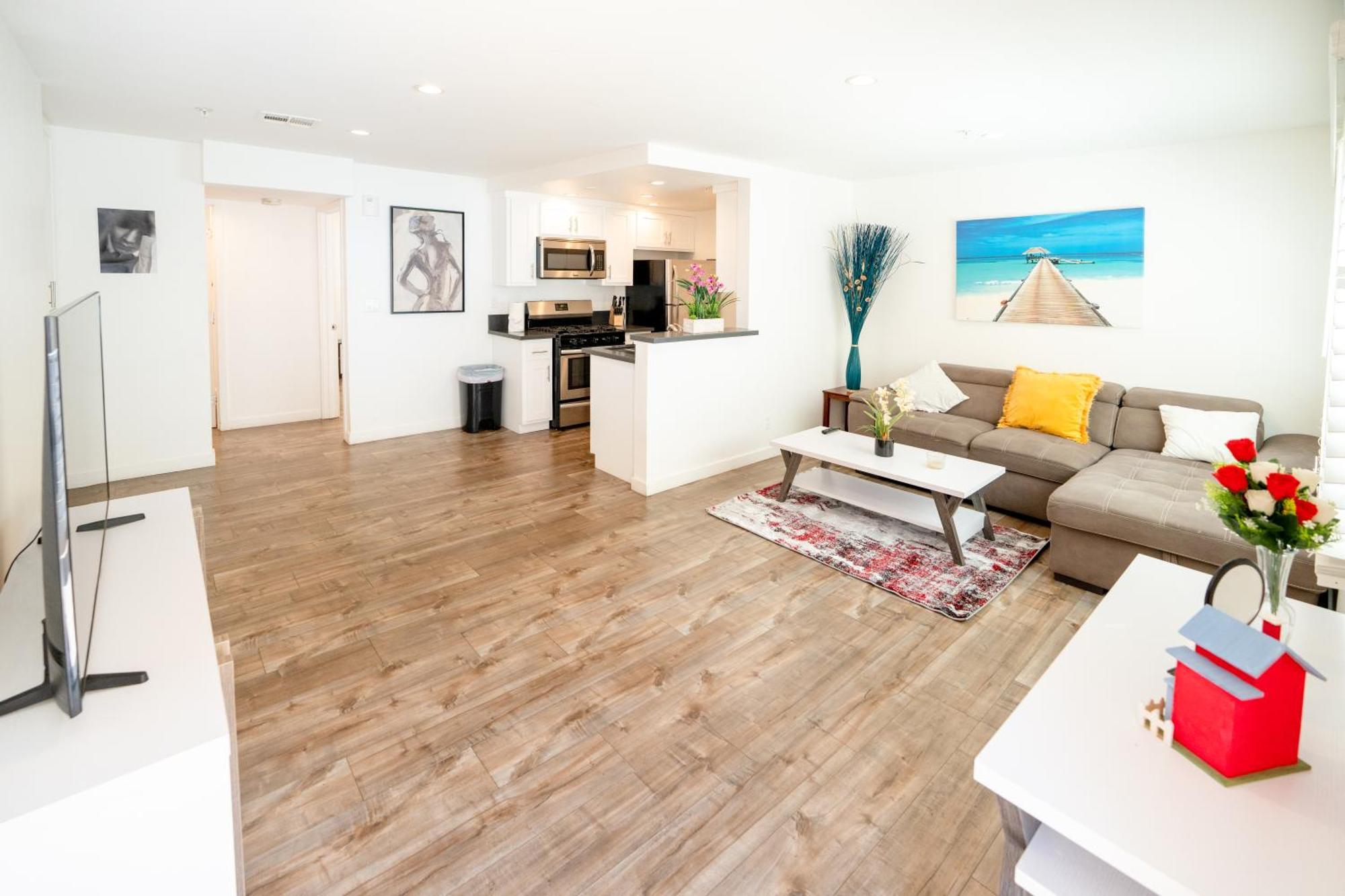 Lux Modern 1-bedroom 1-bathroom In Koreatown Area Apartment *